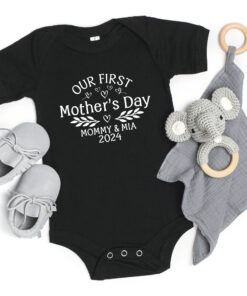 first mothers day t shirt 2024 for mom and baby matching outfits cute mommy and me shirts for mothers day iybz8