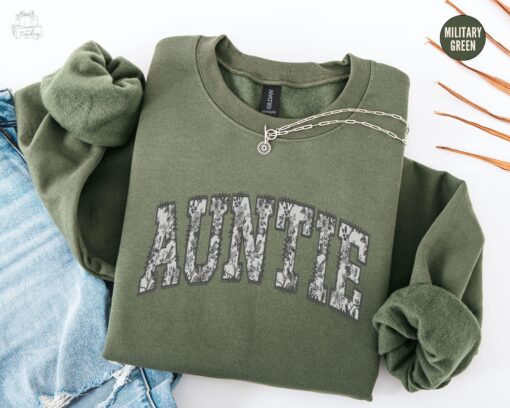 floral aunt sweatshirt for new aunts pregnancy announcement sister mothers day gift coquette aunt birthday apparel 725vj
