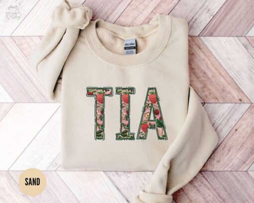 floral aunt sweatshirt for new tia pregnancy announcement latina mothers day gift crewneck sweater y8pmy