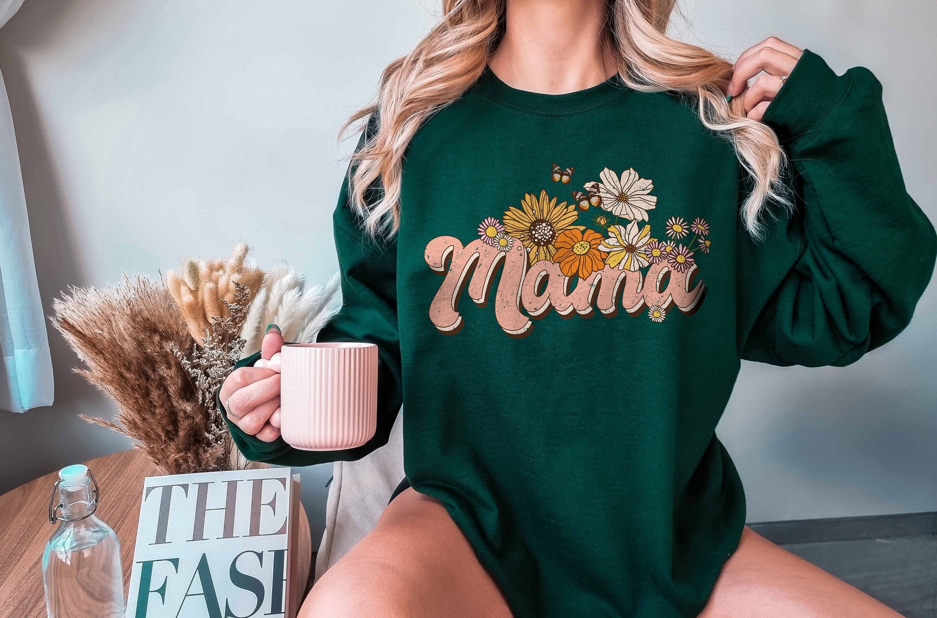 floral butterfly mom sweatshirt for new mamas mothers day hoodie best mom birthday gift cute mom life crewneck ht48l scaled