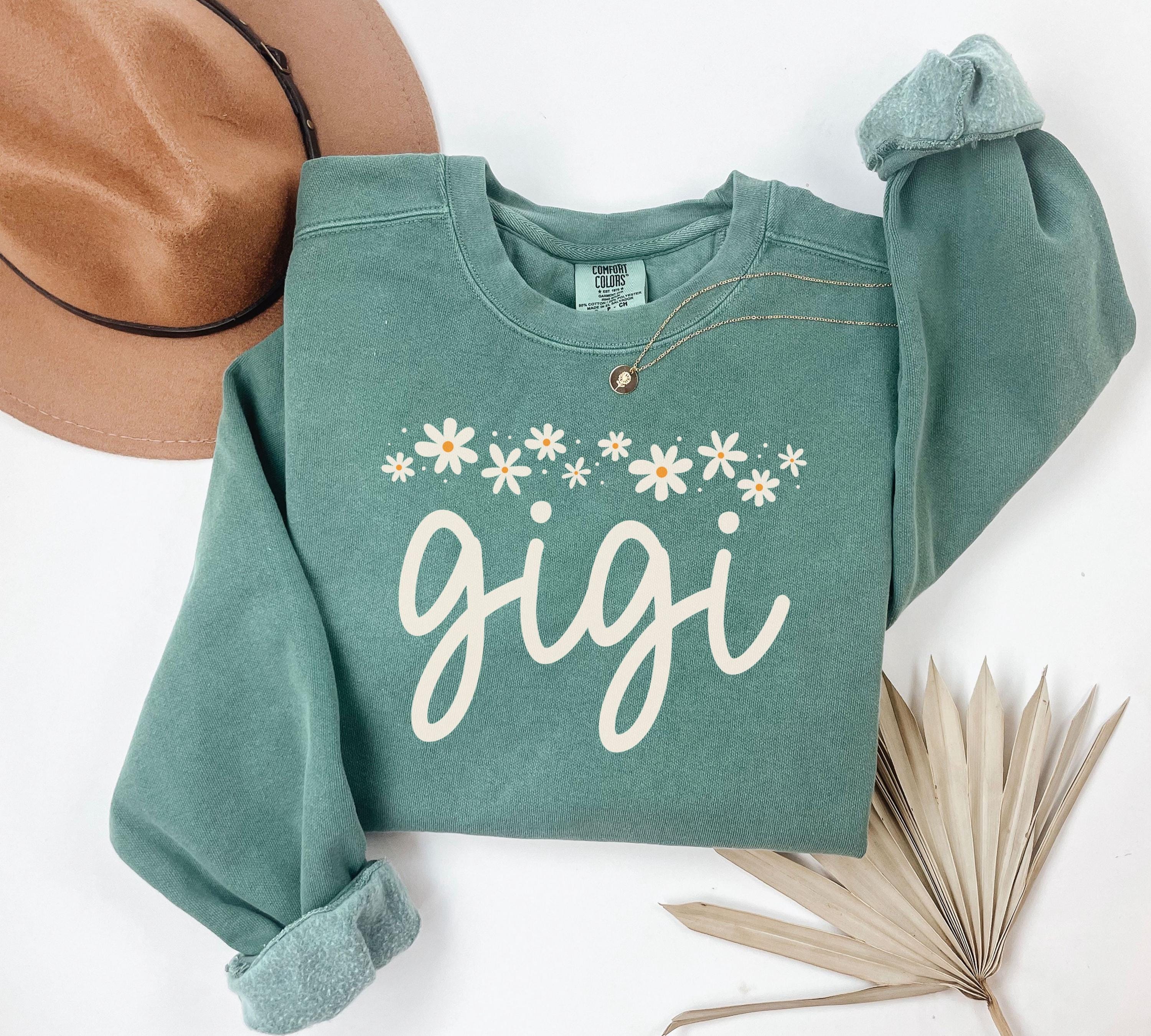 floral gigi crewneck sweatshirt for grandma cute gigi sweater mothers day gift unique grandma gifts vq7lu scaled