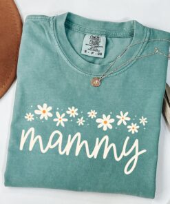 floral grandma shirt for new grandmas pregnancy reveal cute mammy t shirt comfort colors gift for christmas znpnu