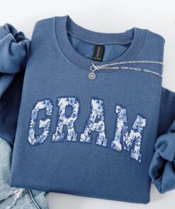 floral grandma sweatshirt for birthday and mothers day gift new grammy crewneck chinoiserie style first time grams tsk8n