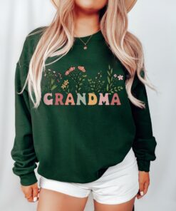 floral grandma sweatshirt for mothers day cute nana gift unique grandmother shirt new mom gift idea ogtiq