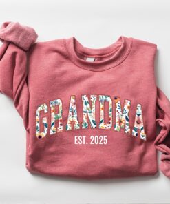 floral grandma sweatshirt for mothers day great grandma nana sweater unique gift for mom and grandmother hvwbt