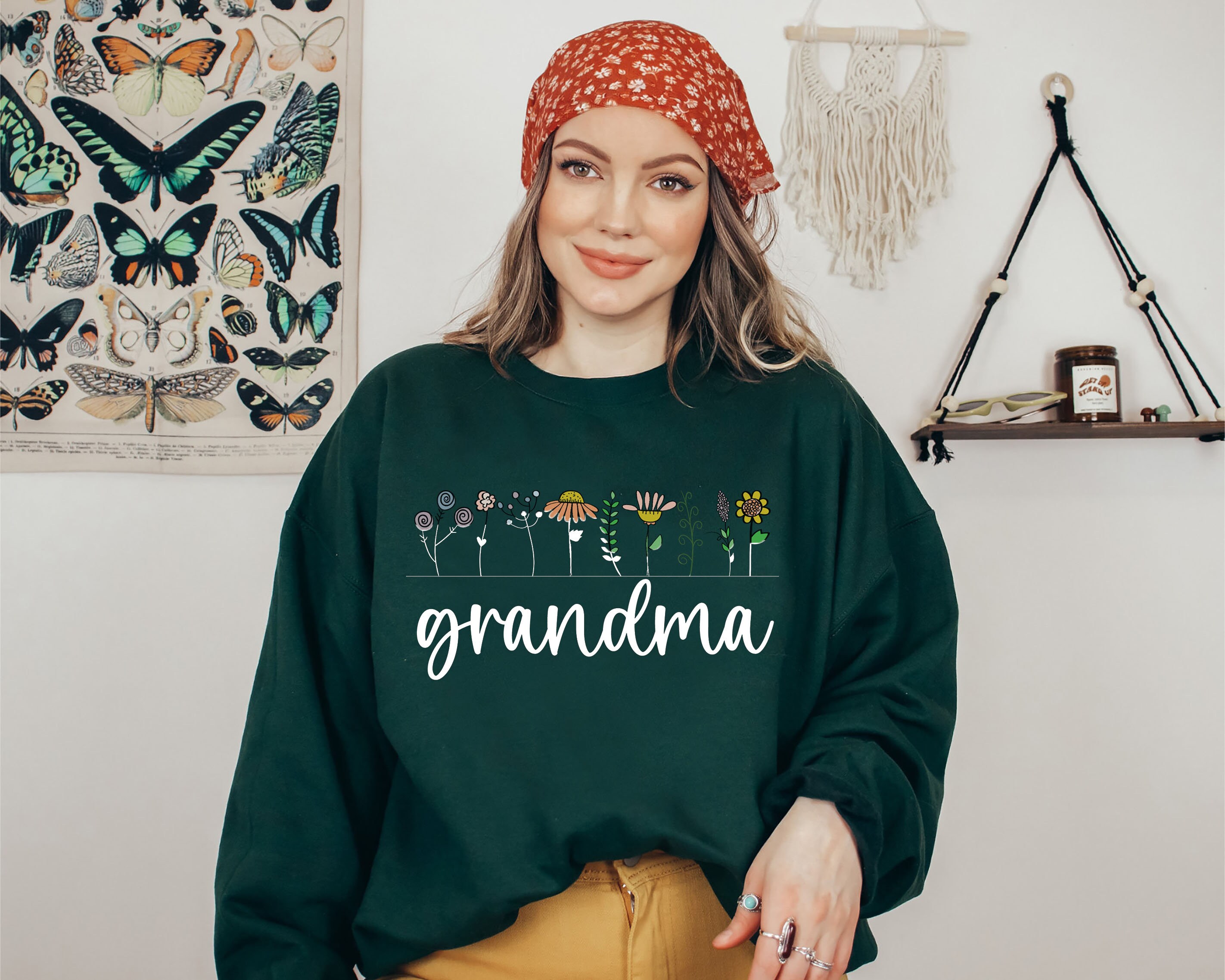 floral grandma sweatshirt for pregnancy announcement unique gift for grandparents cute grandma apparel tko06 scaled