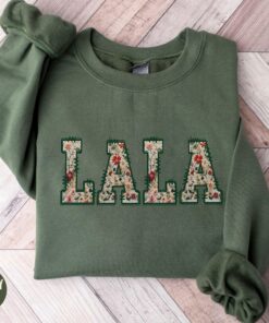 floral grandma sweatshirt for pregnancy reveal best grandma shirt mothers day and christmas gift crewneck top 2oktw