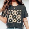 Floral Mama Shirt Retro Daisy Design Cute Mom Life T-Shirt for Mothers Day Unique Gift for Moms