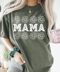 floral mama t shirt for mothers day birthday gift from daughter cute mom life shirt baby shower gift 0xhgm