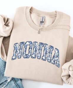 floral nonna sweatshirt italian grandmother shirt mothers day gift for grandma unique birthday gift for nonna xsjgw