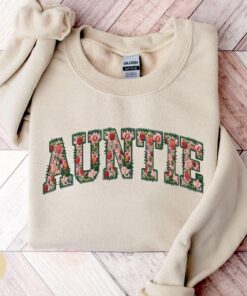 floral strawberry auntie crewneck sweatshirt for new aunts pregnancy announcement mothers day and birthday gifts yb1wg