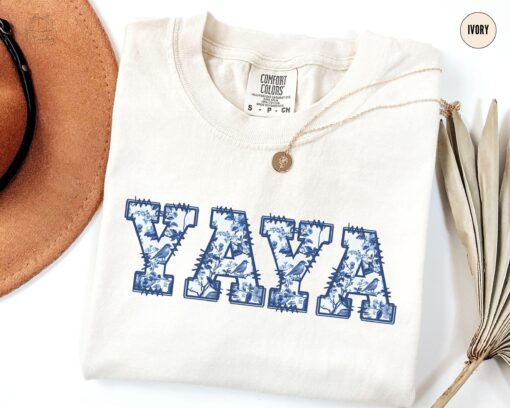floral yaya shirt for mothers day personalized t shirt cute grandma gift comfort colors floral tee pelv4