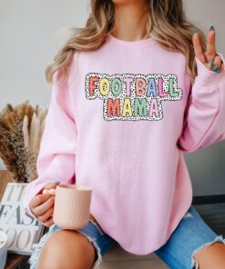 football mama shirt funny mom life t shirt cute sport mama sweatshirt for game day vibes best football mom gift kruoc