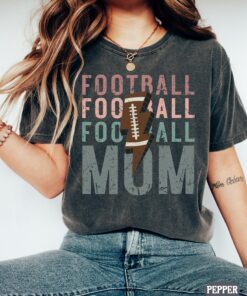 football mom shirt custom game day tee personalized senior football mama t shirt for football season moms i4obv