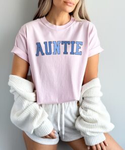 funny auntie shirt for new aunts pregnancy announcement gift cute aunt tee unique pregnancy reveal for aunt 01xcp