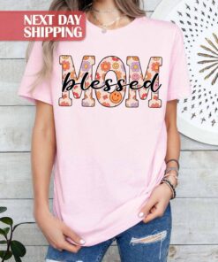 funny blessed mom life shirt groovy mama t shirt best mom ever gifts for mothers day cute mom apparel elyij