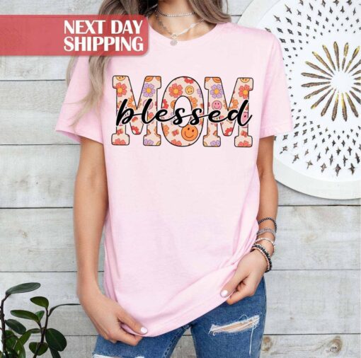 funny blessed mom life shirt groovy mama t shirt best mom ever gifts for mothers day cute mom apparel elyij