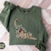 funny cat mama shirt with wildflower floral design cute cat mom sweatshirt for new cat owners and kitty lovers detgy