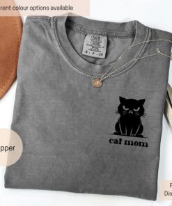 funny cat mom shirt for cat lovers cute black cat tee comfort colors cat mama t shirt unique gift for cat moms iog4k