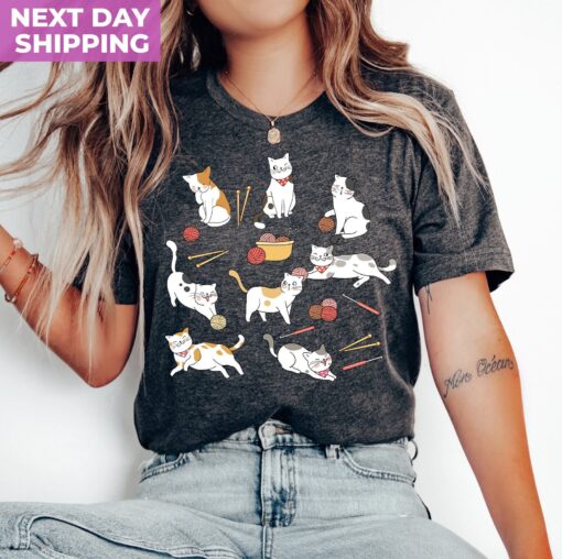 funny crochet shirt for moms and grandmas cute cat t shirt crocheting gifts for mothers day and cat lovers y7wze