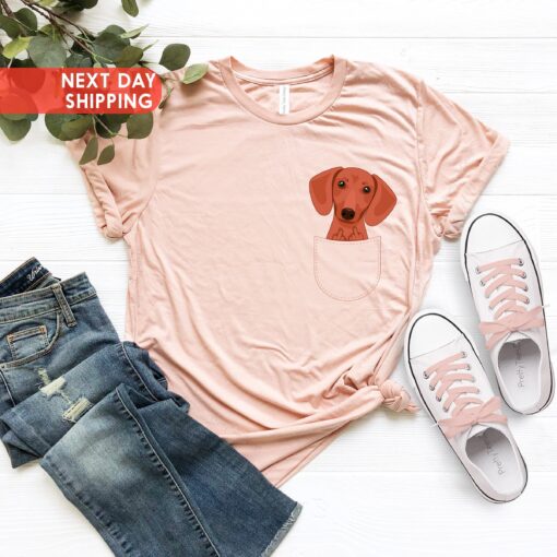 funny dachshund dog middle finger pocket t shirt for dog moms unique dog mama tee gift ideas for pet lovers 6lnl2