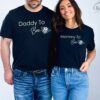 funny daddy and mommy to bee shirts for pregnancy reveal matching couple shirts baby shower gifts 4iftr