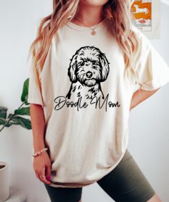 funny doodle mom t shirt for dog owners personalized doodle mama tee unique gift for doodle moms and dog lovers k7n18