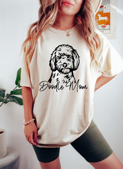 funny doodle mom t shirt for dog owners personalized doodle mama tee unique gift for doodle moms and dog lovers k7n18 scaled