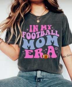 funny football mama shirt for moms retro style cute football mom life tee perfect for football season wr0bh