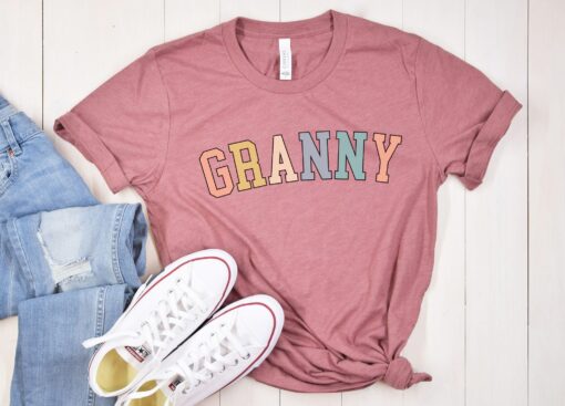 funny grandma shirt for new grandmas pregnancy announcement mothers day gift unique grandma t shirt
