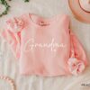 funny grandma sweatshirt for mothers day gift cute nana shirt personalized grandma sweater baby announcement l0y4u