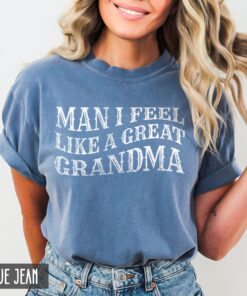 funny great grandma shirt for pregnancy announcement baby reveal unique gift for great grandma birthday dcrnd