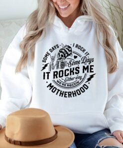 funny mom life hoodie some days i rock motherhood some days it rocks me vintage skull design best mom shirt h9vxj