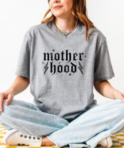 funny mom life shirt rocking motherhood tee for moms best mom ever sweatshirt unique gift for rocker mama r9k0x