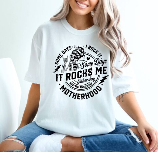 funny mom life shirt some days i rock it some days it rocks me vintage skull tee best mom ever gift for mothers day