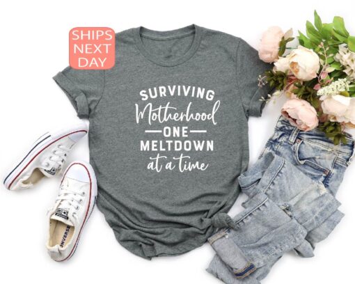 funny mom life shirt surviving motherhood t shirt sarcastic mama tee for women best mom ever gifts gzbqg
