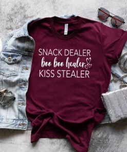 funny mom shirt snack dealer booboo healer kiss stealer t shirt best mom ever gift for mothers day new mom life xe2wy