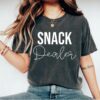 funny mom shirt snack tee for new moms best mom ever t shirt cute and humorous mothers day gift ufdj2