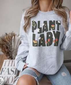 funny plant mom sweatshirt for plant lovers boho mama floral design unique gift for plant lady and moms ohqga