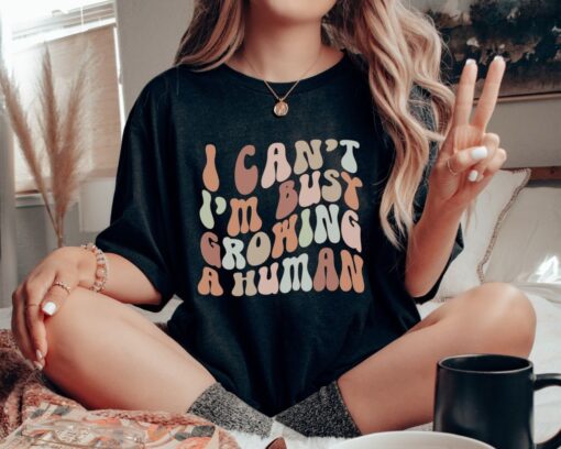 funny pregnancy announcement shirt i cant im busy growing a human cute maternity top for expecting mothers day gift g6itp