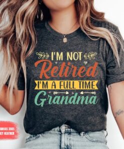 funny retired grandma shirt for mothers day christmas gift unique grandma gifts for grandparents humor tee enwjy