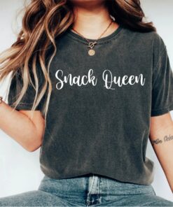 funny snack queen t shirt for food lovers dog shirt cute foodie tee gift for her cookie lover snack shirt 3dlhr