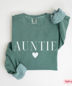 future aunt sweatshirt pregnancy announcement crewneck pullover gift for new aunt comfort colors 5pcvk