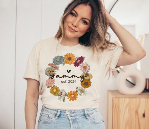 gammy est 2024 shirt with wildflowers new grandma t shirt unique gift for new grandmothers christmas present a5e4k