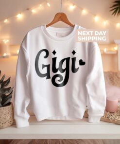 gigi sweatshirt for new grandma cute mothers day sweater great grandma gift pregnancy announcement shirt mdzvg