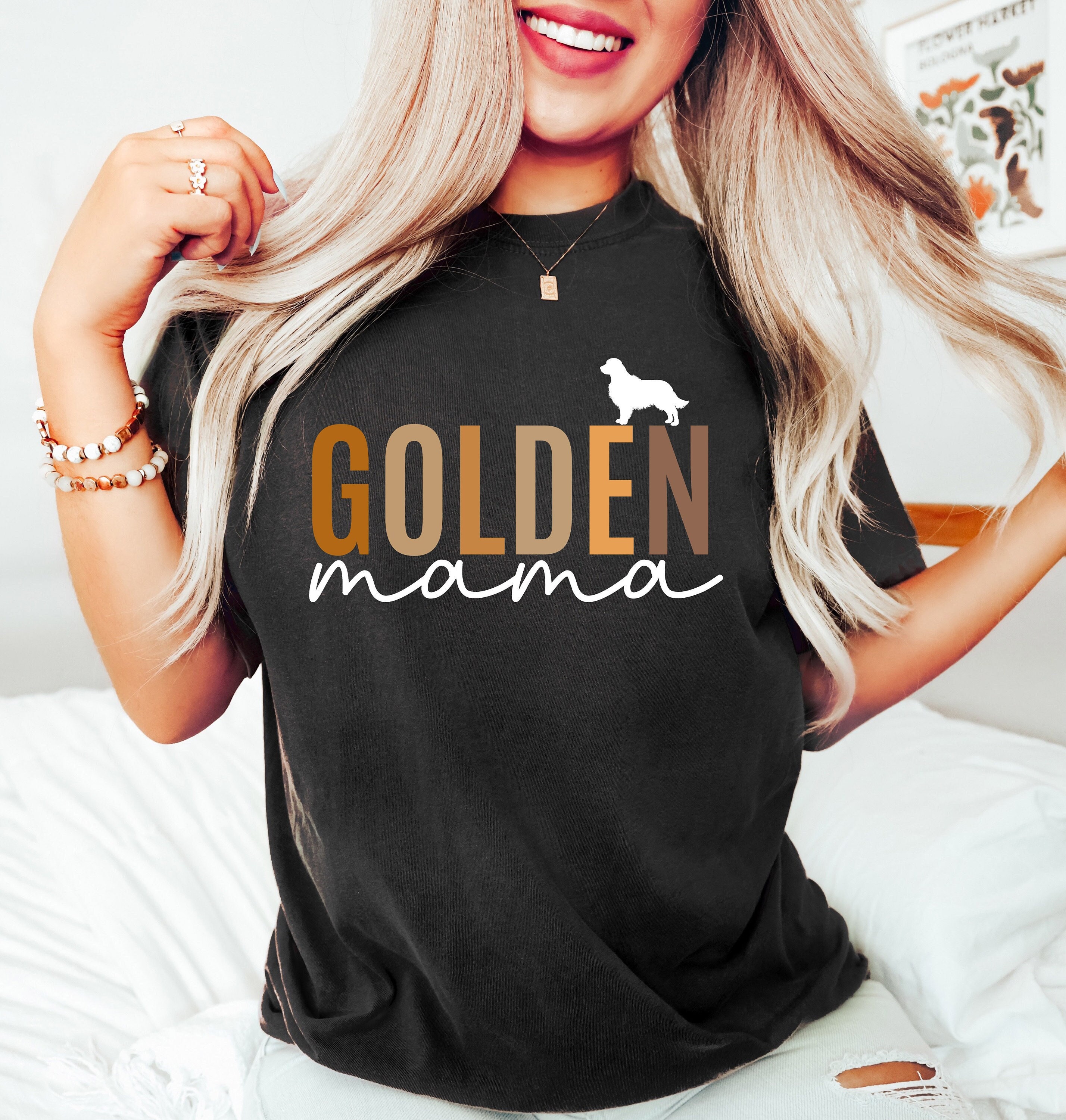 golden mama shirt for dog lovers golden retriever sweatshirt cute dog owner crewneck golden dog sweater bbprc scaled