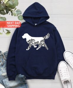 golden retriever mom sweatshirt for dog moms cute dog shirt for animal lovers perfect gift for christmas and mothers day cuzmw