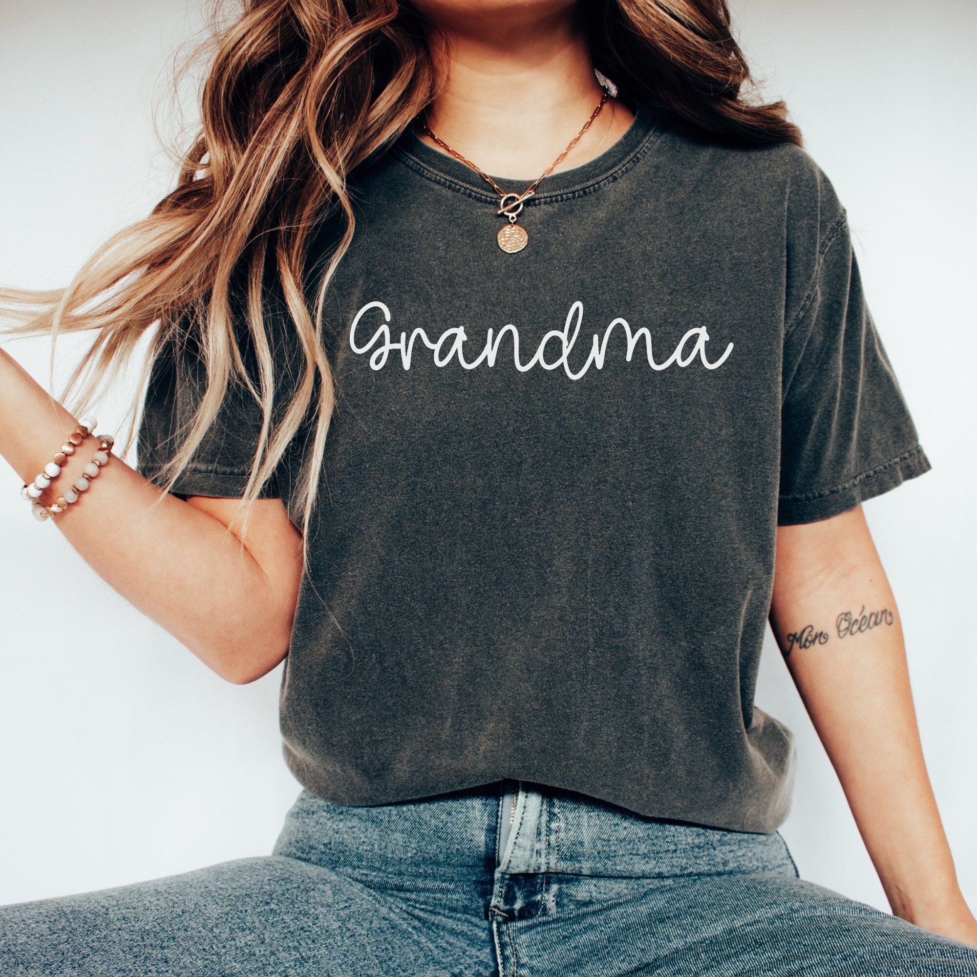 grandma shirt for mothers day personalized tee for nana gigi mimi granny pregnancy reveal gift 7wdmi