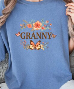 granny shirt with flowers for mothers day cute granny clothing birthday gift from granddaughter to grandmother radgy