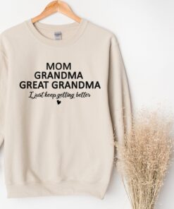 great grandma sweatshirt for mom and grandma pregnancy announcement funny baby reveal gift for mothers day fqazh